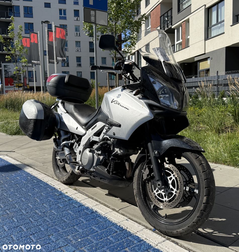 Suzuki V-STROM - 4