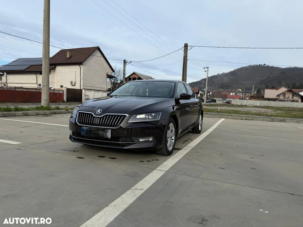 Skoda Superb 2.0 TDI Ambition - 7