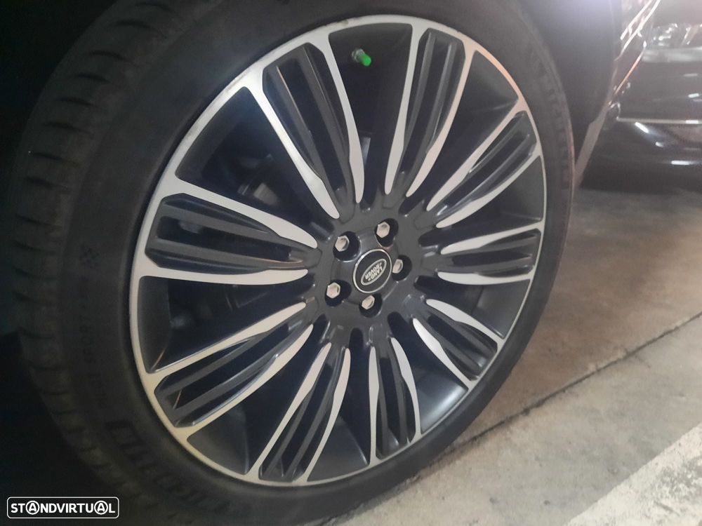 Land Rover Range Rover Velar 2.0 D R-Dynamic - 13