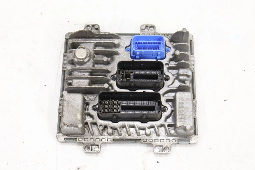 Opel Insignia B komputer silnika 55511971