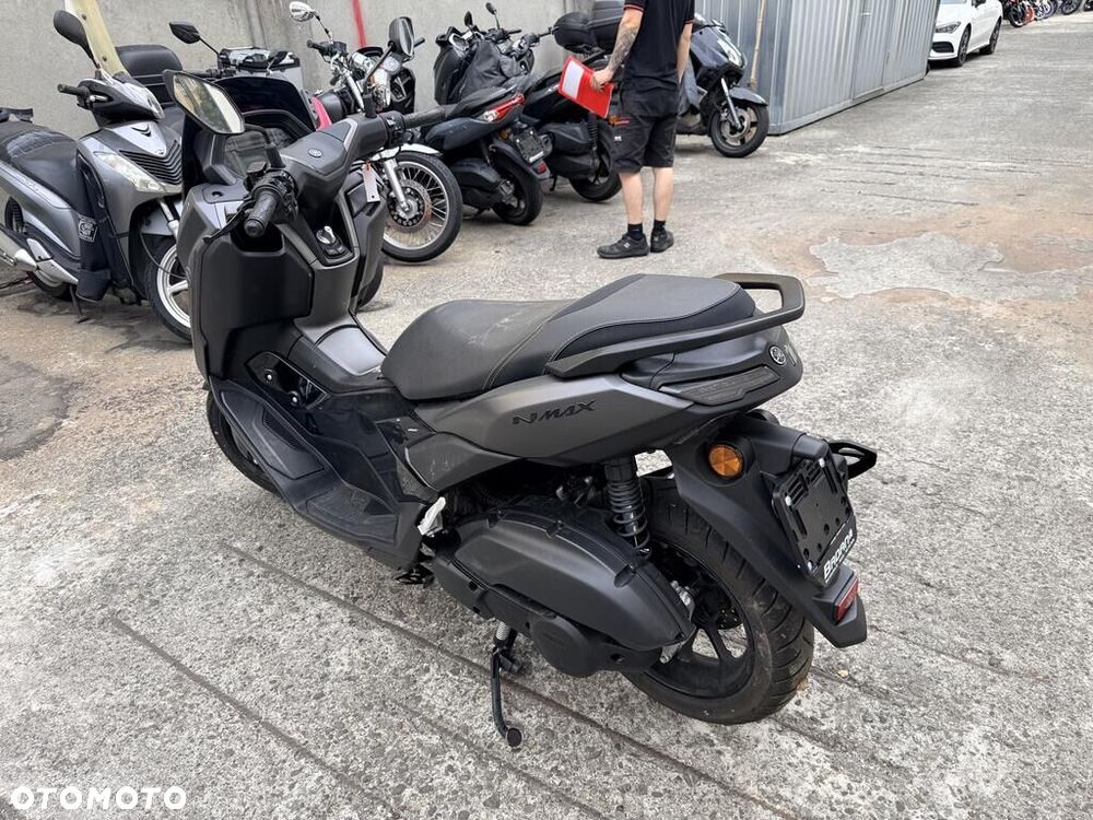 Yamaha NMAX - 3