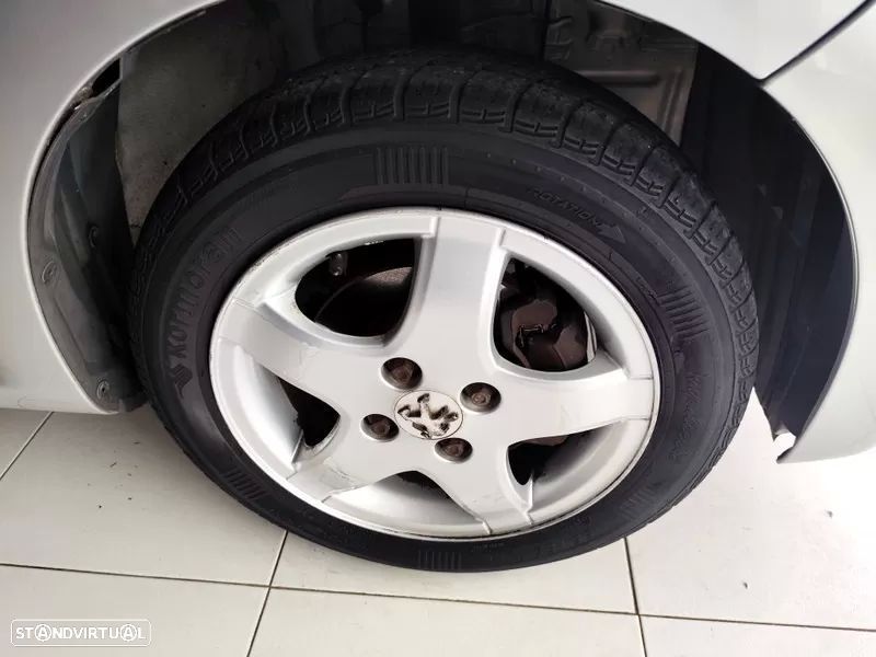 Peugeot 107 1.0 Black&Silver - 19