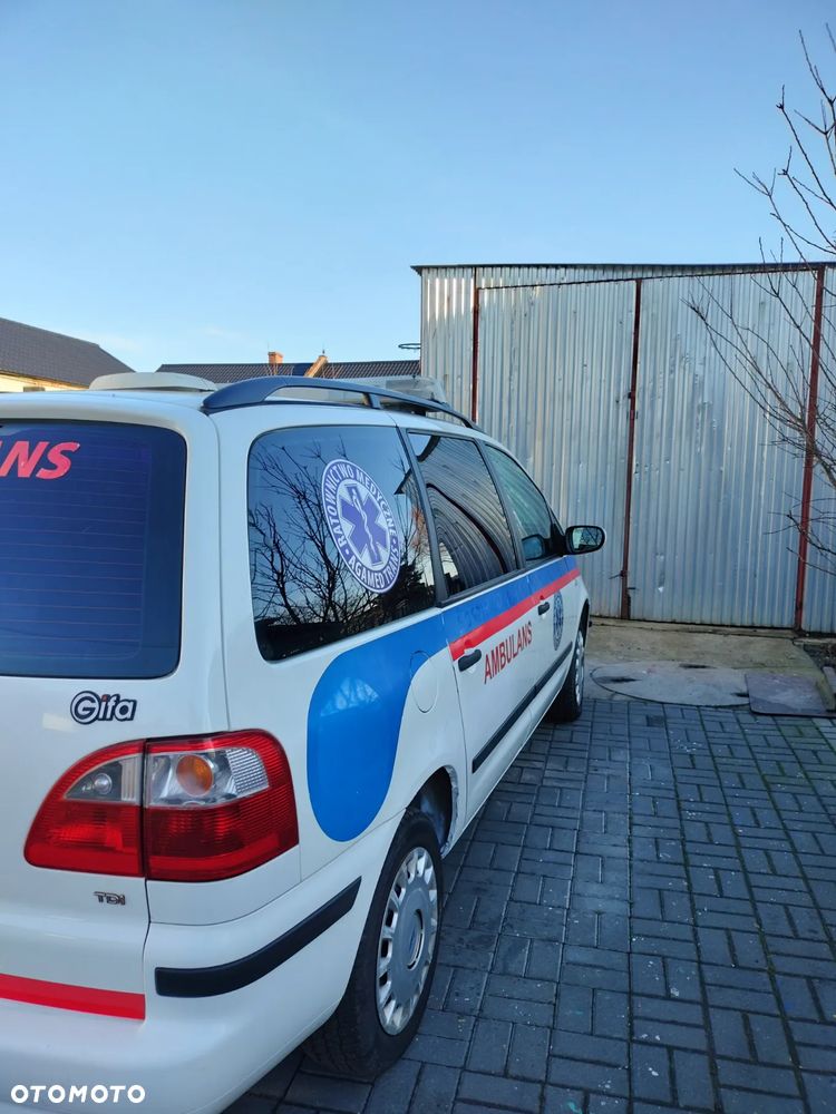 Ford Galaxy 1.9 TDI Ghia X - 4