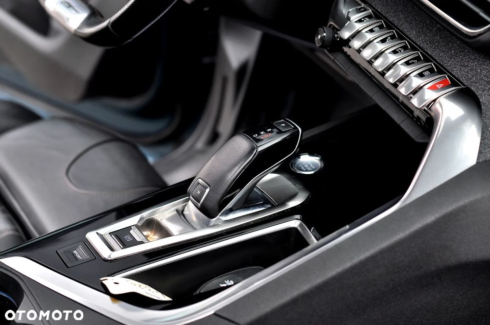 Peugeot 5008 1.5 BlueHDi GT S&S EAT8 - 16