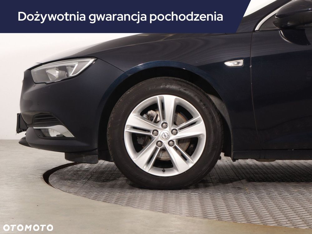Opel Insignia - 17