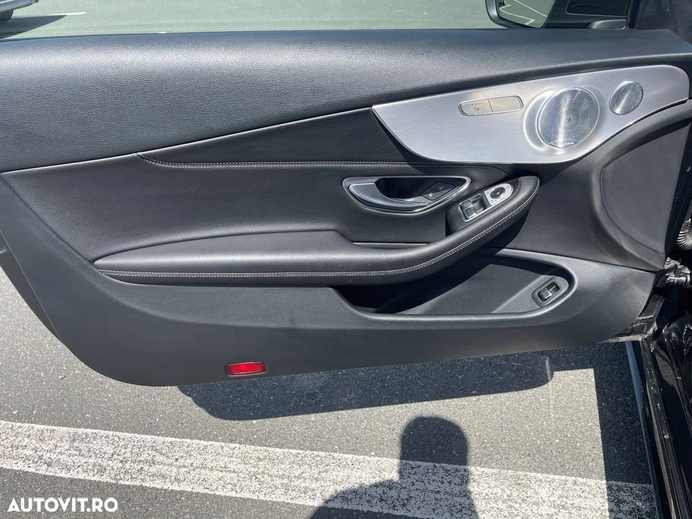 Mercedes-Benz C 220 d 4MATIC 9G-TRONIC AMG Line - 11