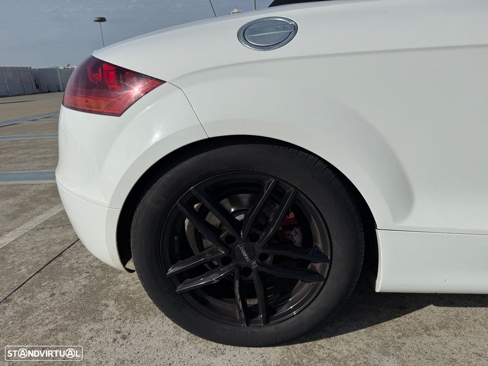 Audi TT Roadster - 16