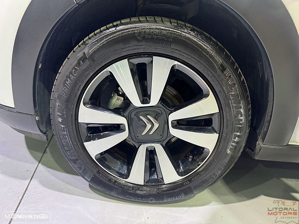 Citroën C3 1.2 PureTech Plus - 12