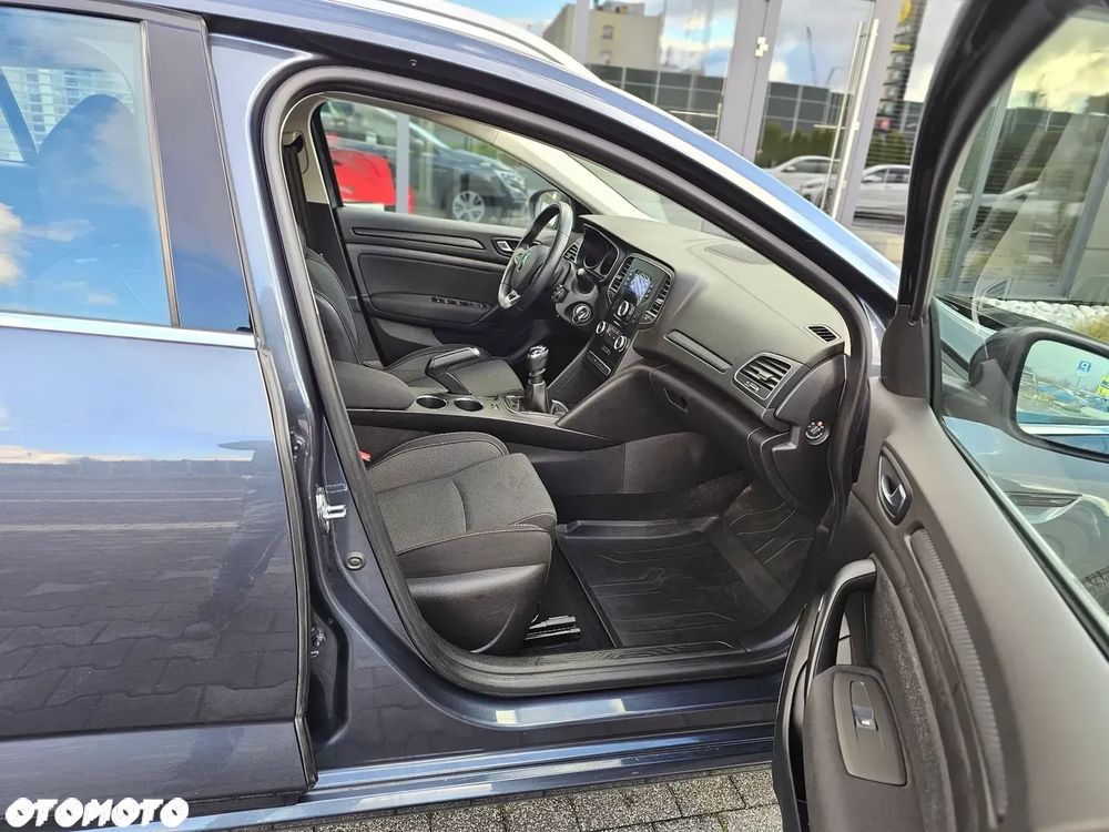 Renault Megane 1.3 TCe FAP Intens - 18