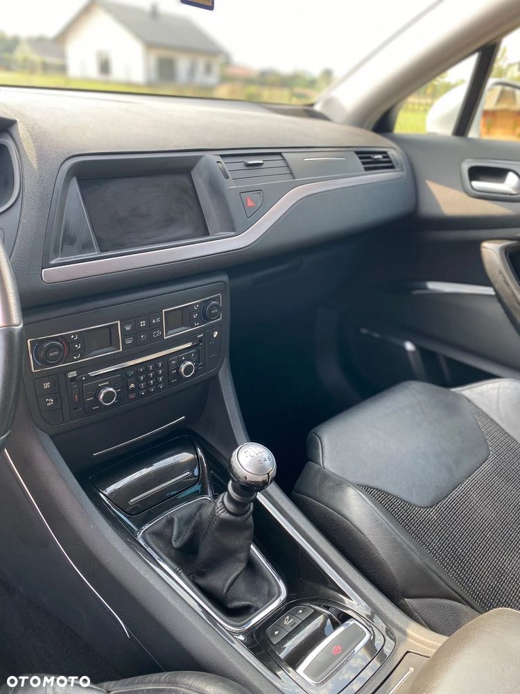 Citroën C5 2.2 HDi Exclusive - 4
