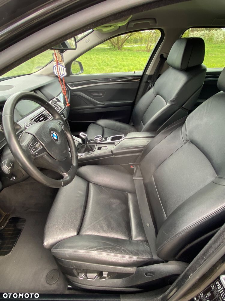 BMW Seria 5 - 16