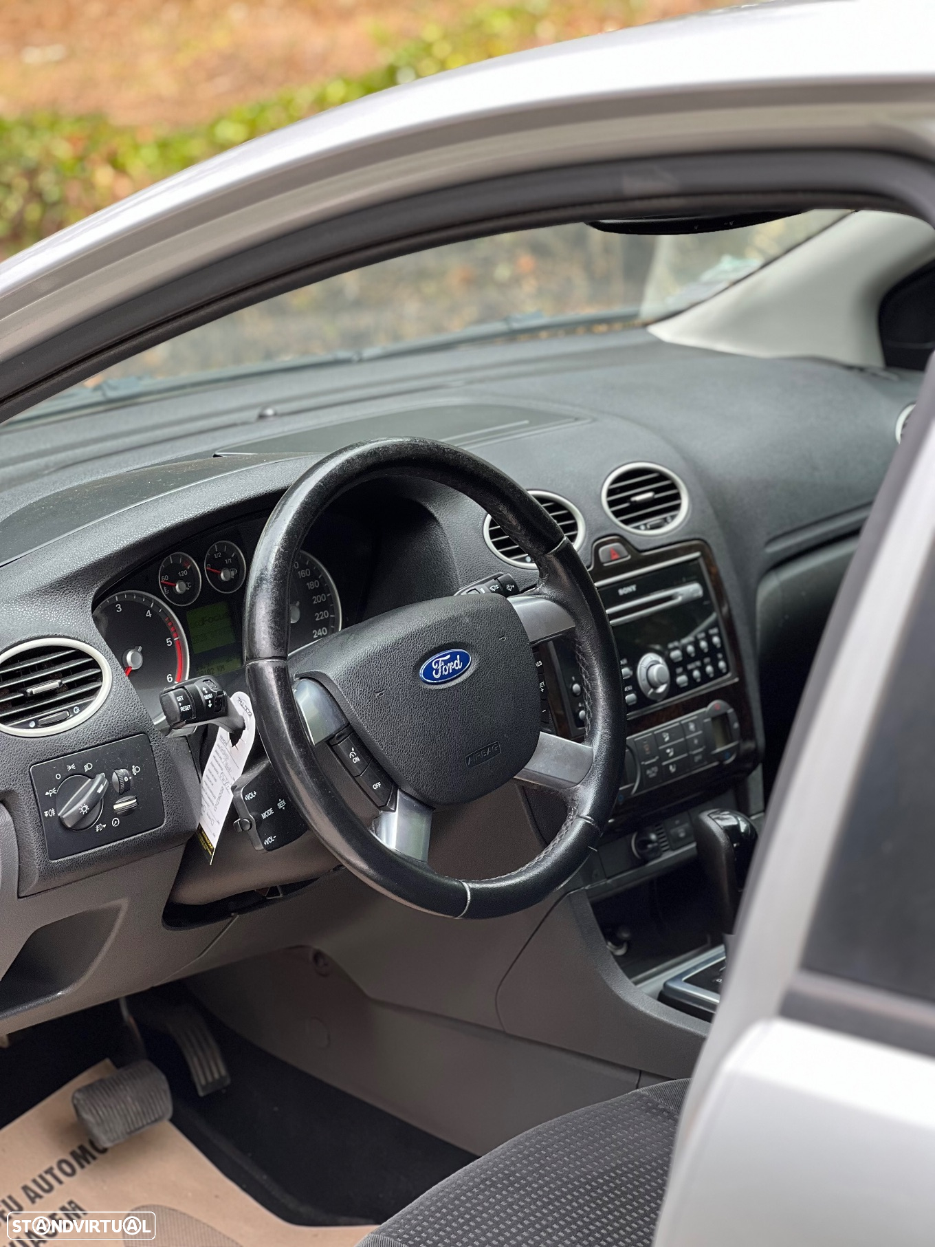 Ford Focus 1.6 TDCi Ghia CVT - 8