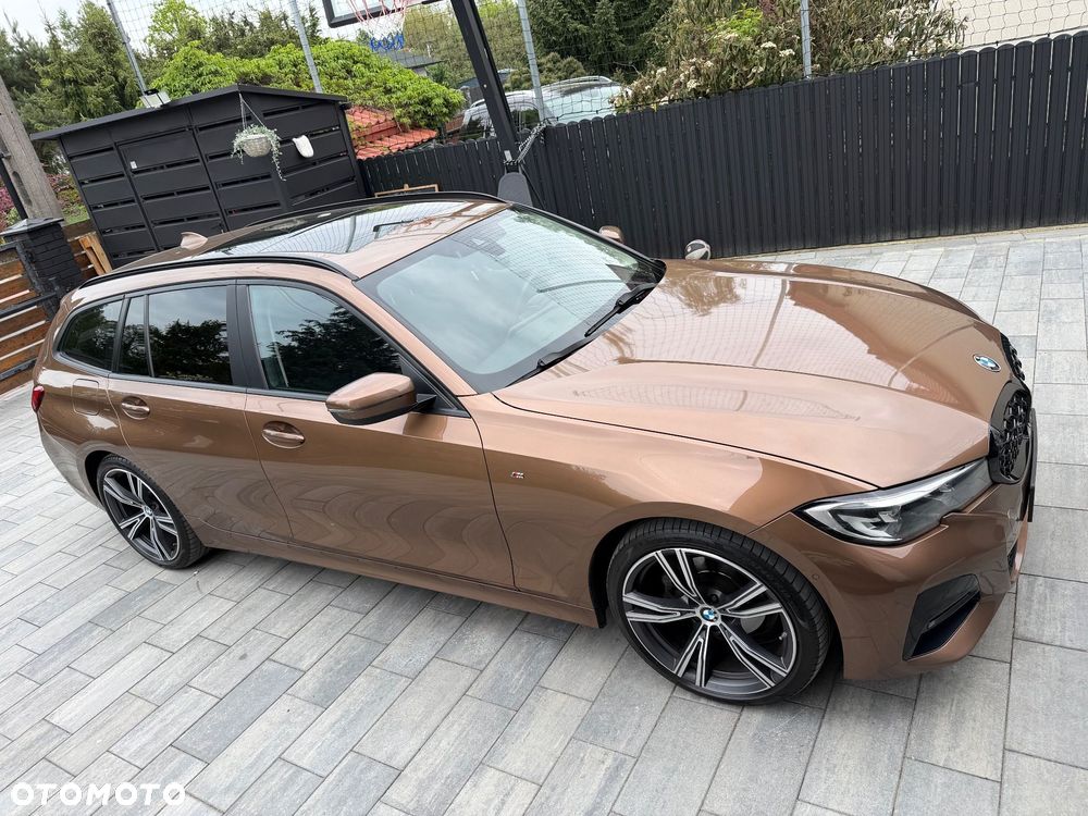 BMW Seria 3 318d M Sport - 1