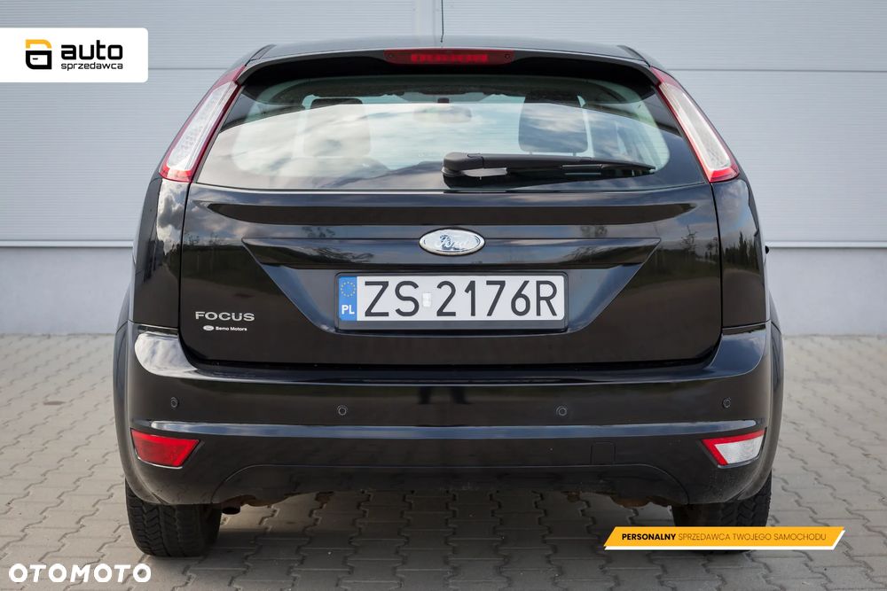 Ford Focus 1.6 Trend - 19