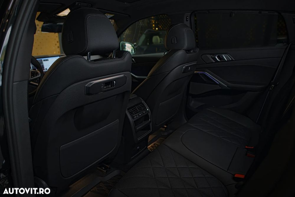 BMW X6 xDrive40i AT MHEV - 15