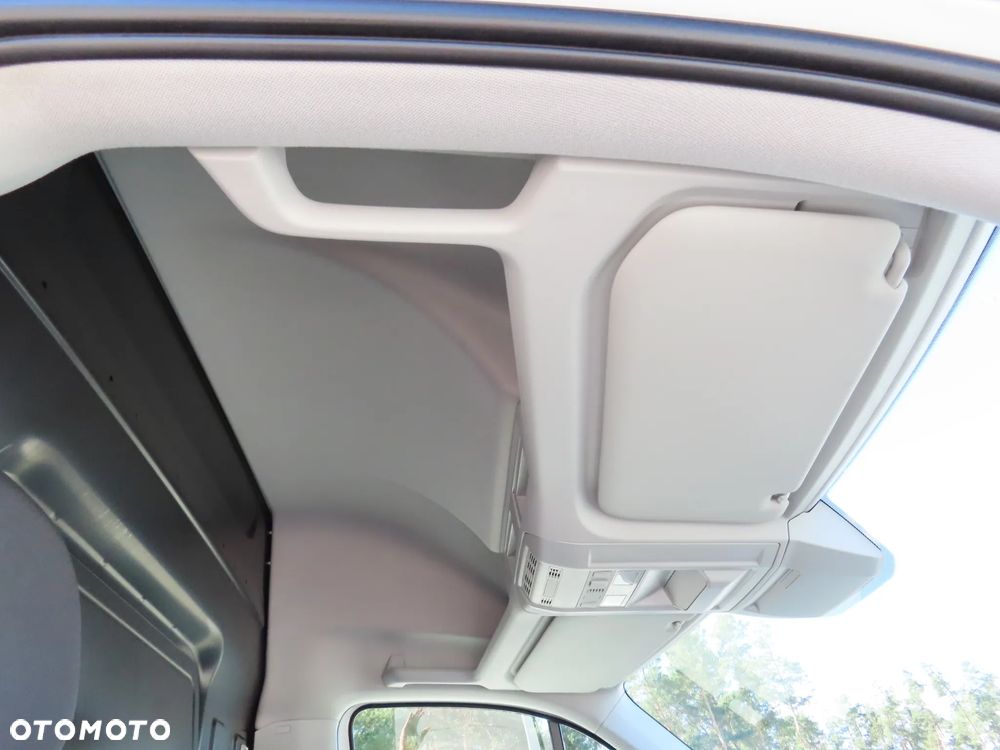Volkswagen Crafter 35 BiTDI 2.0 177 KM AUTOMAT 8-Mio Furgon Blaszak L4H2 LONG MAX 4300 mm, Rozstaw Osi 4490 mm, Ładowność 1152 Kg GWARANCJA PRODUCENTA Stan Wizualny I Techniczny NOWY Tak Jak Z Taśmy Produkcyjnej Gotowy Dostępny OKAZJA POLECAM - 31