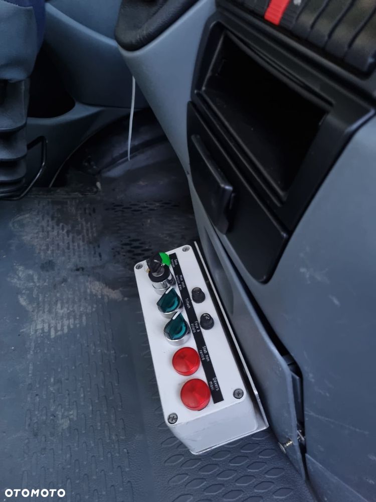 Iveco Daily Zwyżka - podnośnik koszowy - na bliźniaku!  UDT! - 24