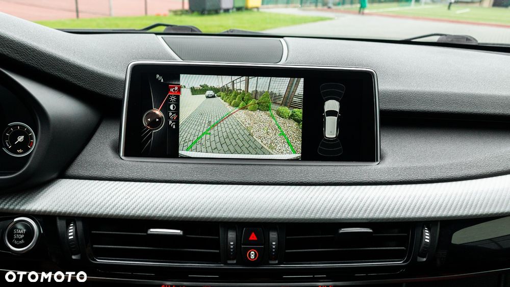 BMW X5 xDrive25d - 29