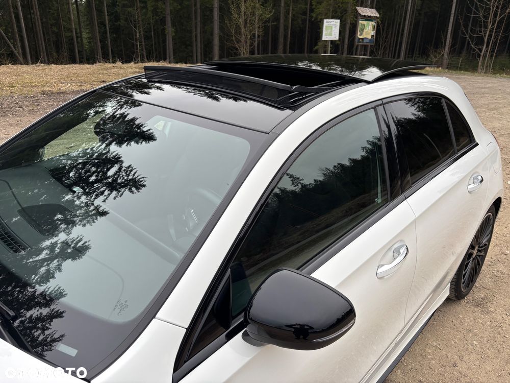 Mercedes-Benz Klasa A 220 4-Matic AMG Line 7G-DCT - 18