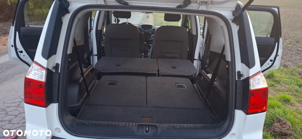 Chevrolet Orlando - 10