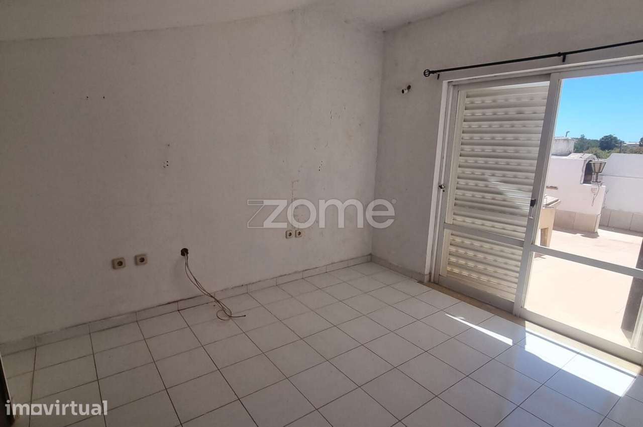 Moradia T1+1 com terraço em Odiáxere – Oportunidade de investimento... - Grande imagem: 4/19