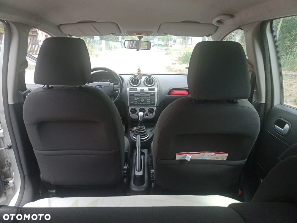 Ford Fiesta 1.25 - 10