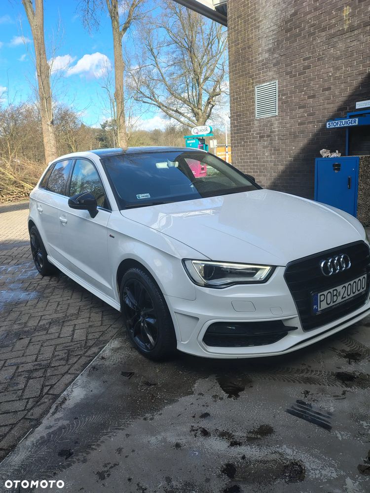 Audi A3 Sportback - 4