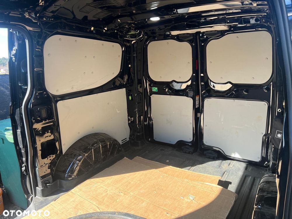 Ford Transit Custom - 10