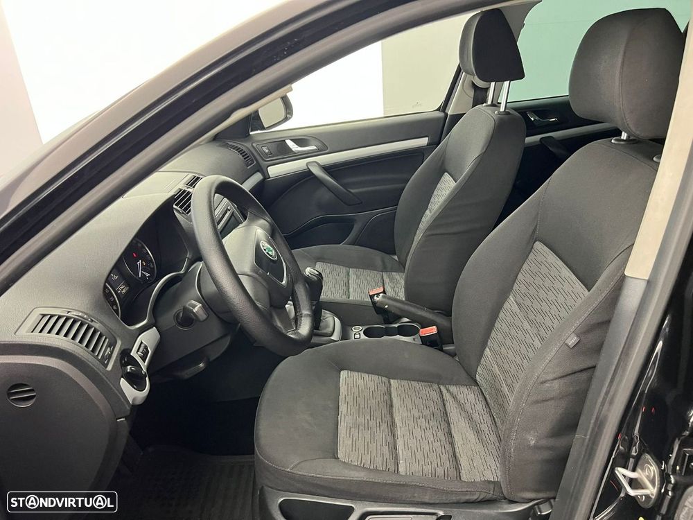 Skoda Octavia Break 1.6 TDi Classic - 8