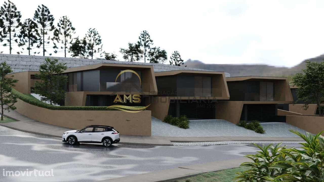 MORADIA T3 DE LUXO COM PISCINA - Grande imagem: 2/18