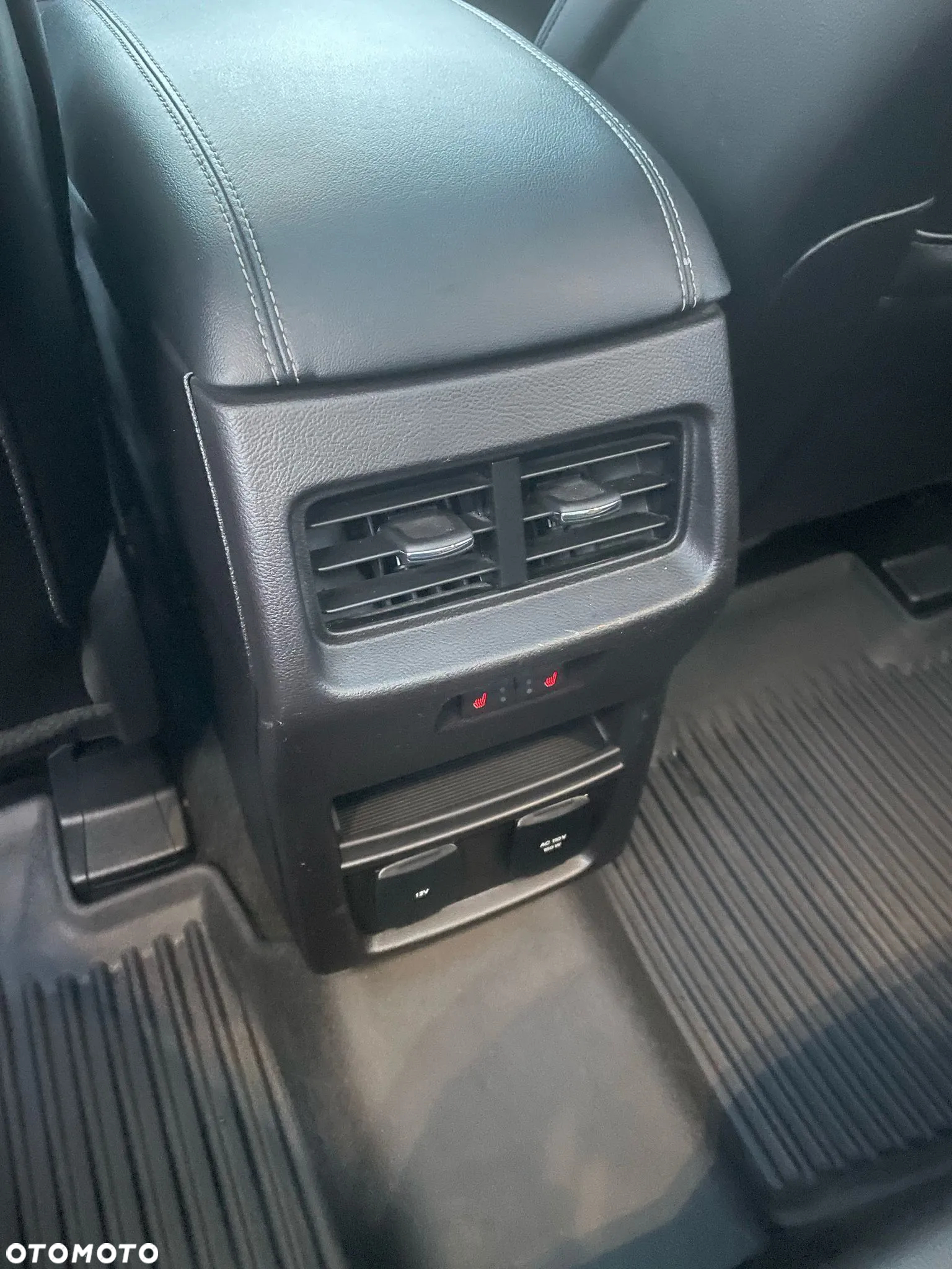 Ford Edge - 19
