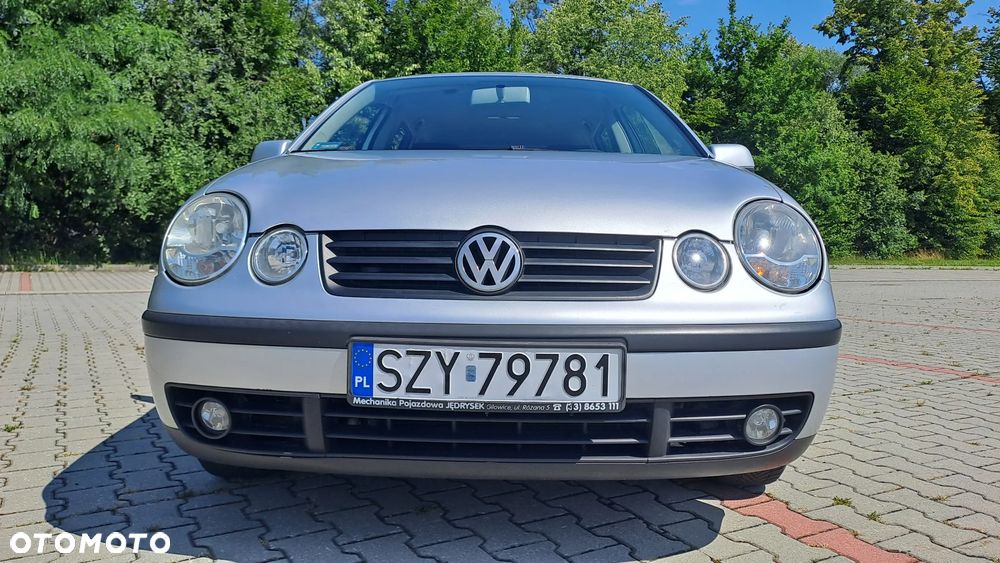Volkswagen Polo 1.4 16V Comfortline - 3