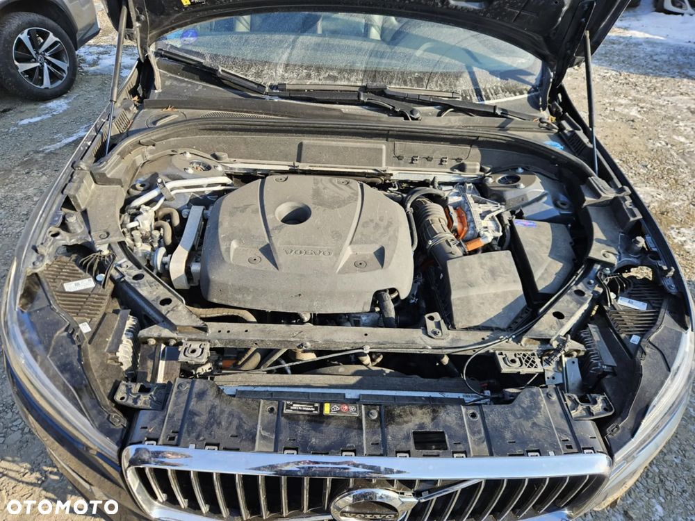 Volvo XC 60 T6 AWD Recharge Geartronic Inscription Expression - 28