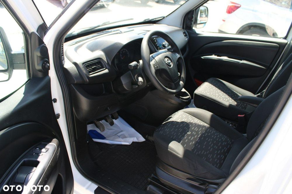 Opel Combo - 14