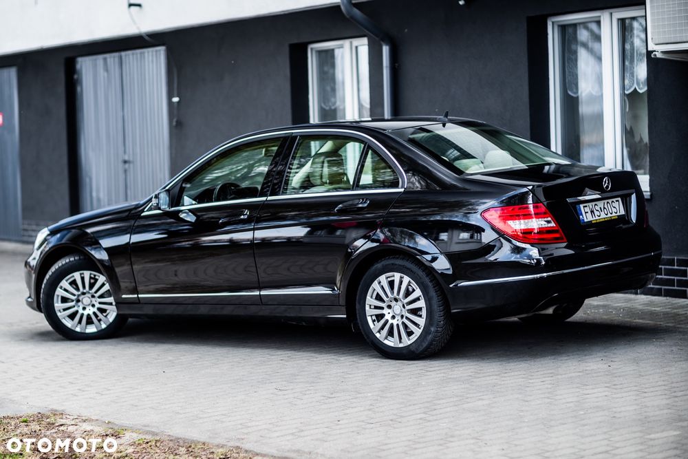 Mercedes-Benz Klasa C 220 d 9G-TRONIC - 4