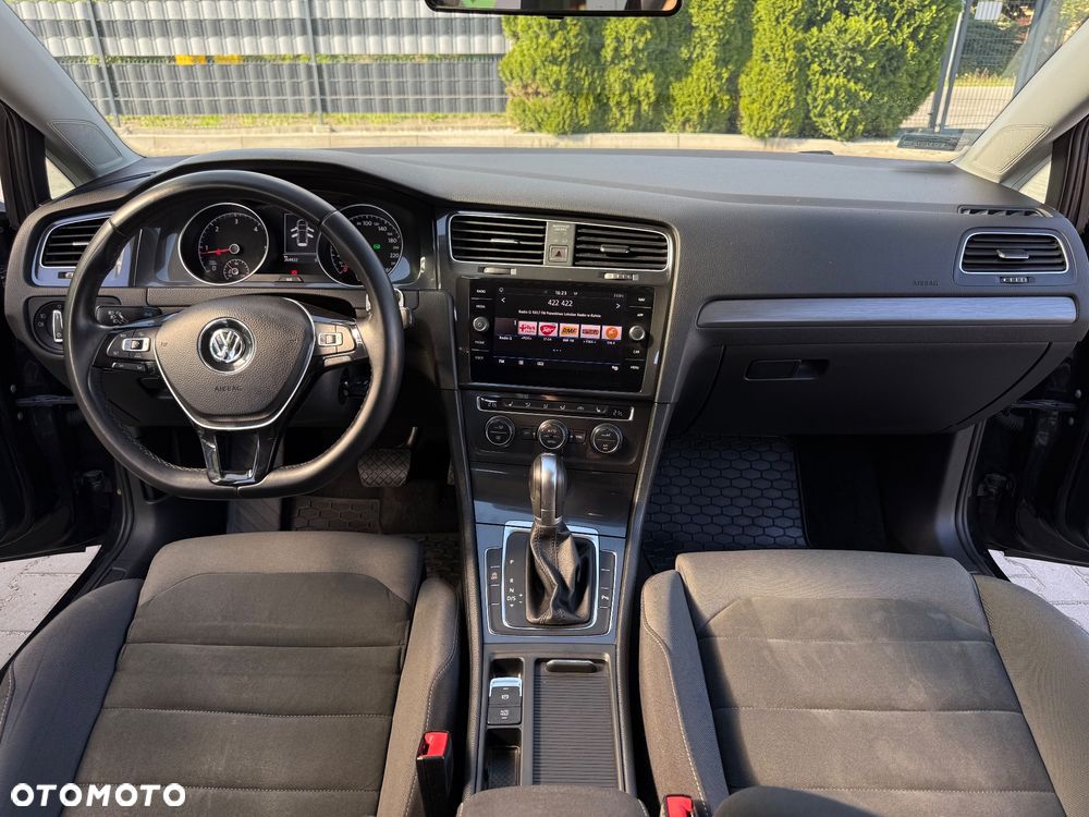 Volkswagen Golf 1.6 TDI BlueMotion Technology DSG Comfortline - 16