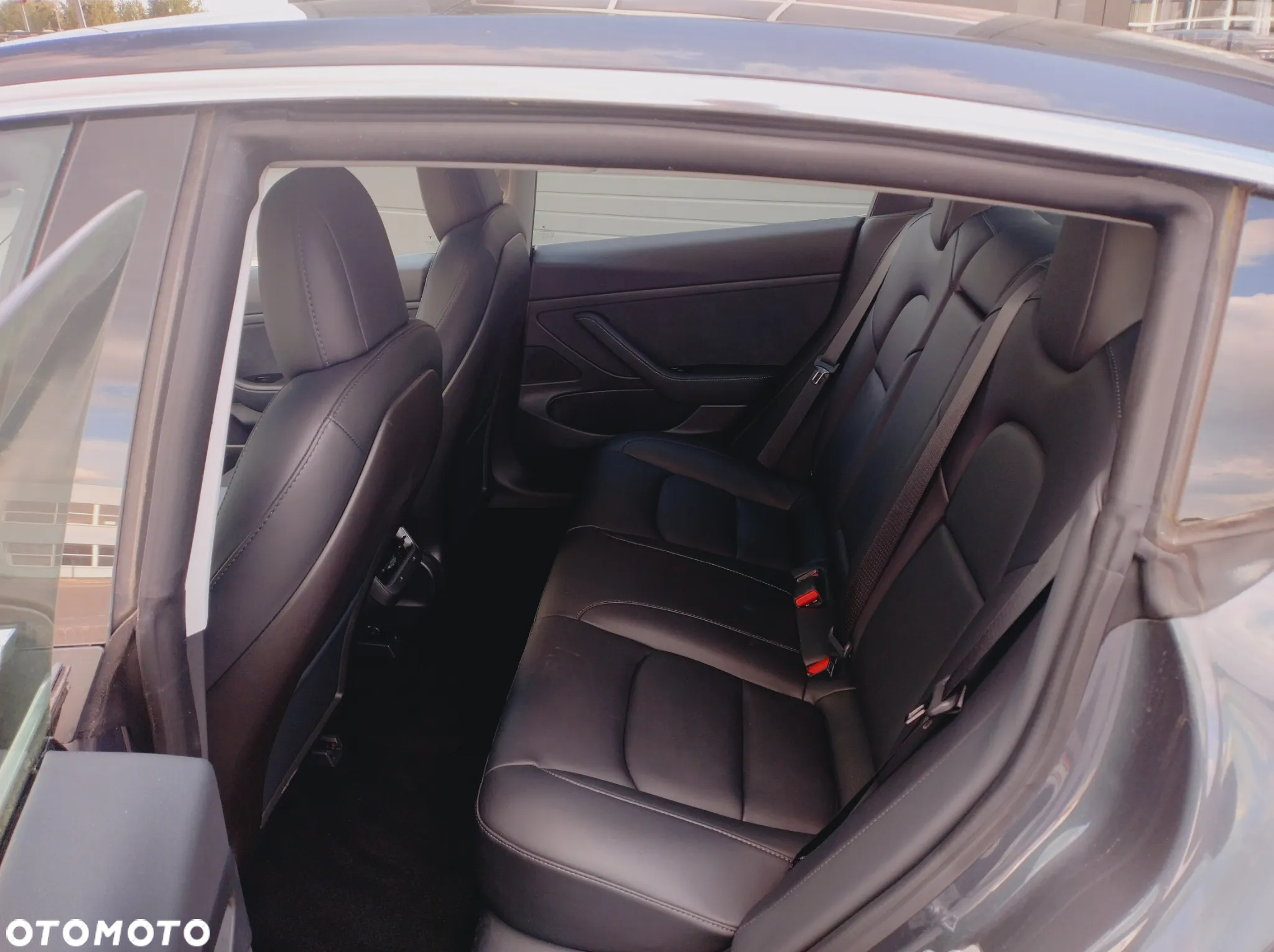 Tesla Model 3 Standard Reichweite Plus Hinterradantrieb - 5