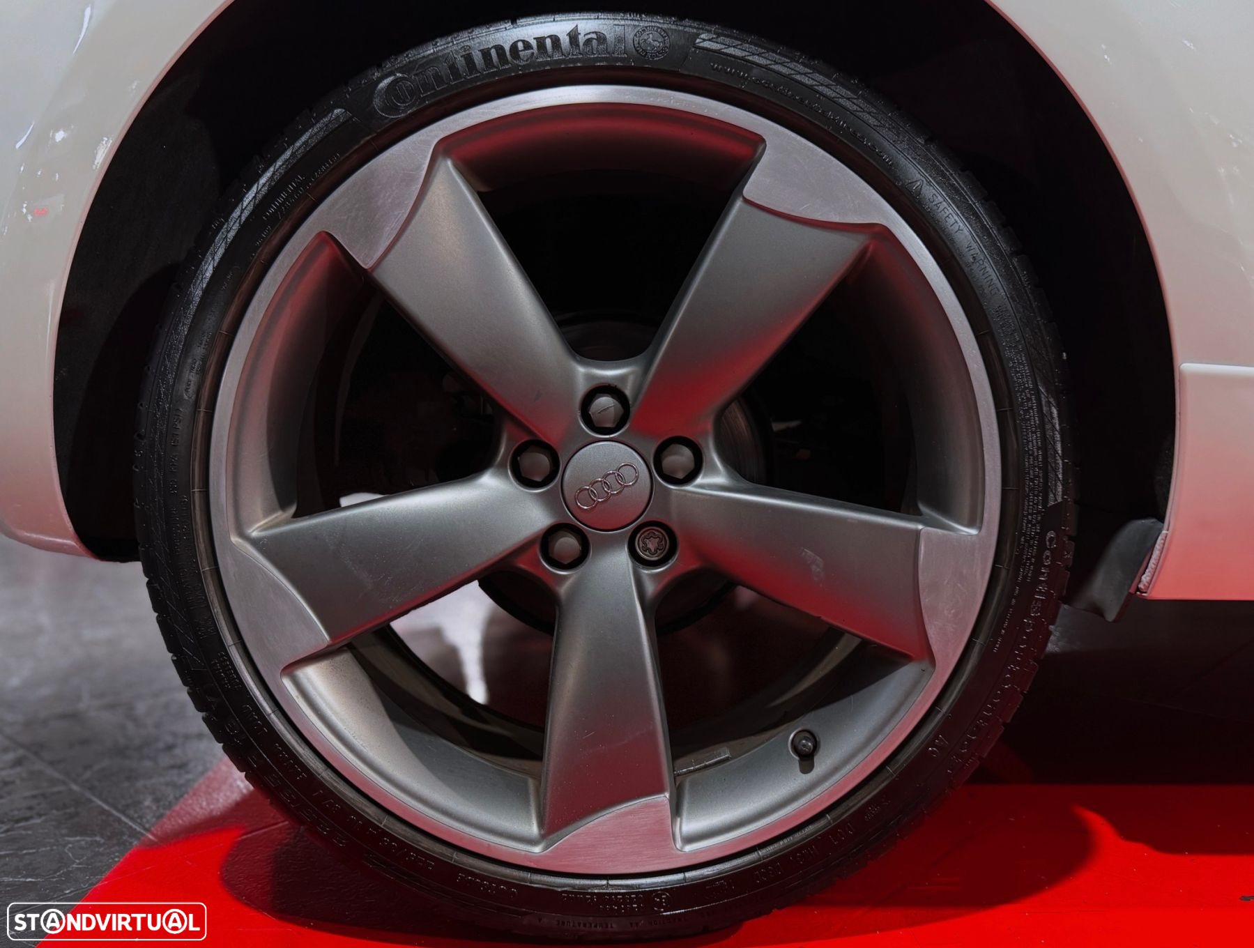 Audi A1 1.6 TDI S-line - 6