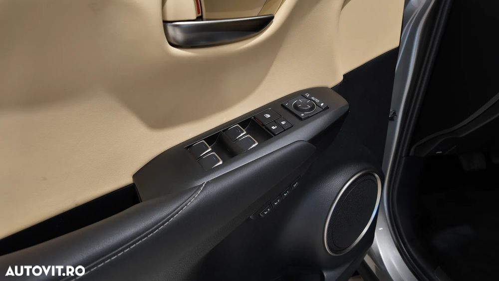 Lexus Seria NX 300h E-FOUR Luxury Line - 21