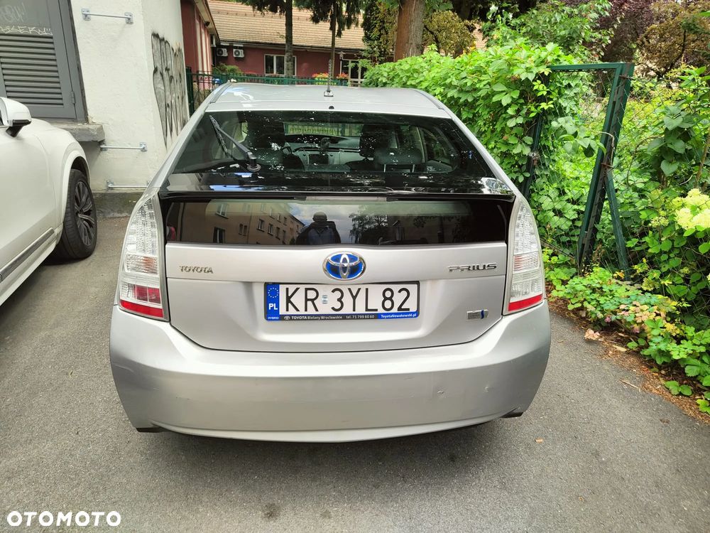 Toyota Prius - 10