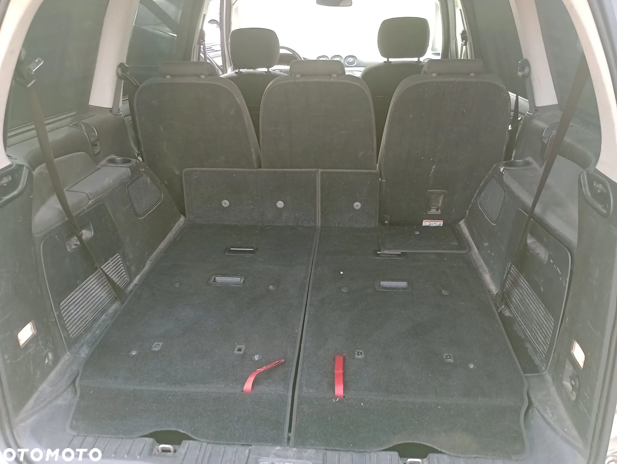 Ford Galaxy - 13