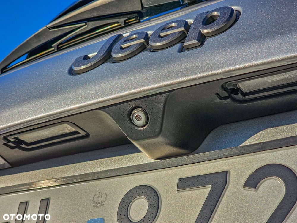 Jeep Compass - 12