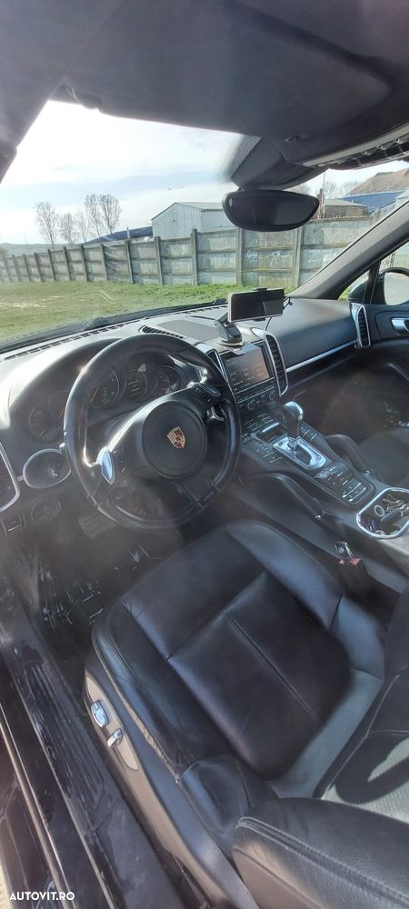 Porsche Cayenne 3.0TD TipTronic - 9