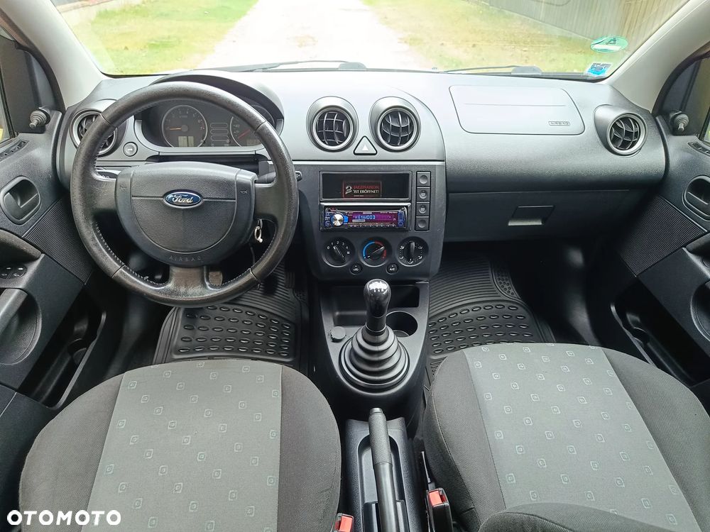Ford Fiesta 1.3 Blues - 12