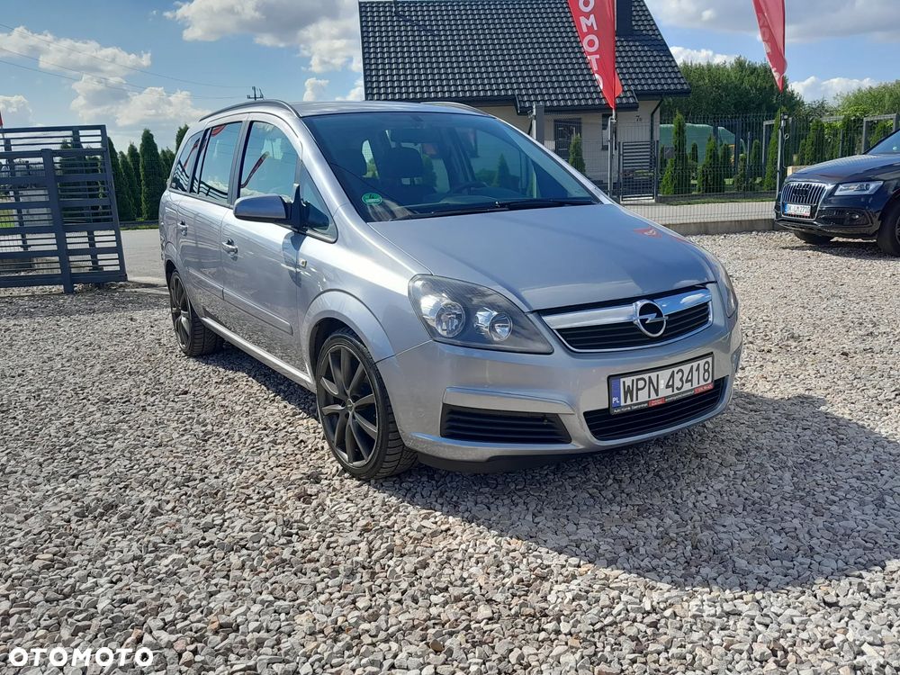 Opel Zafira - 1