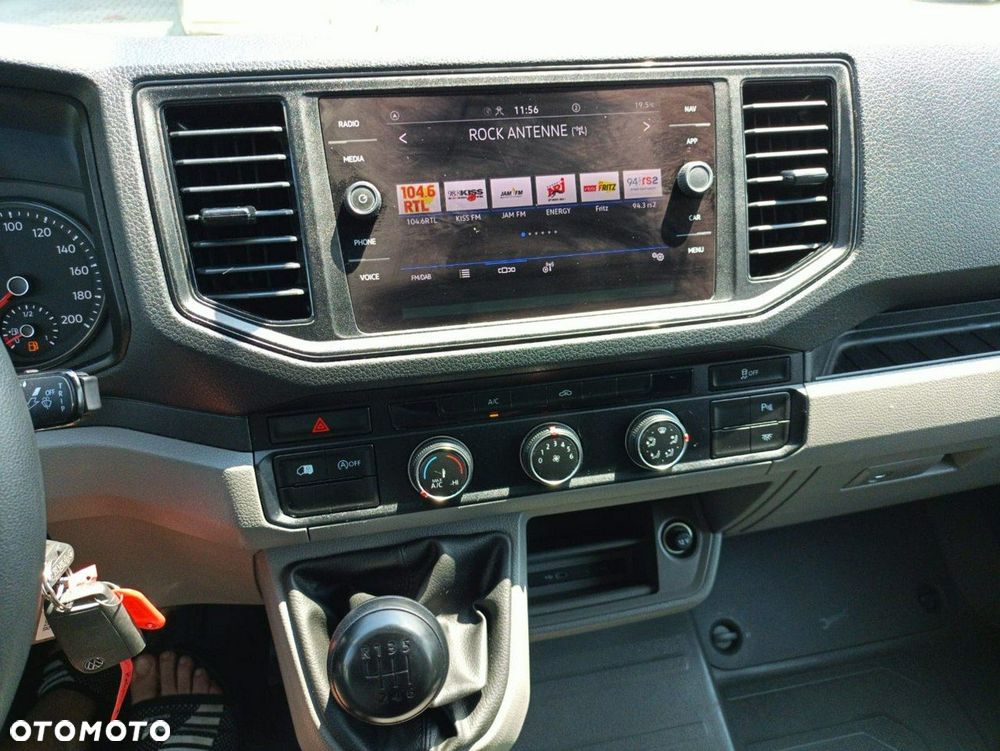 Volkswagen Crafter - 13