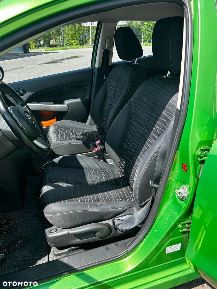 Mazda 2 - 19