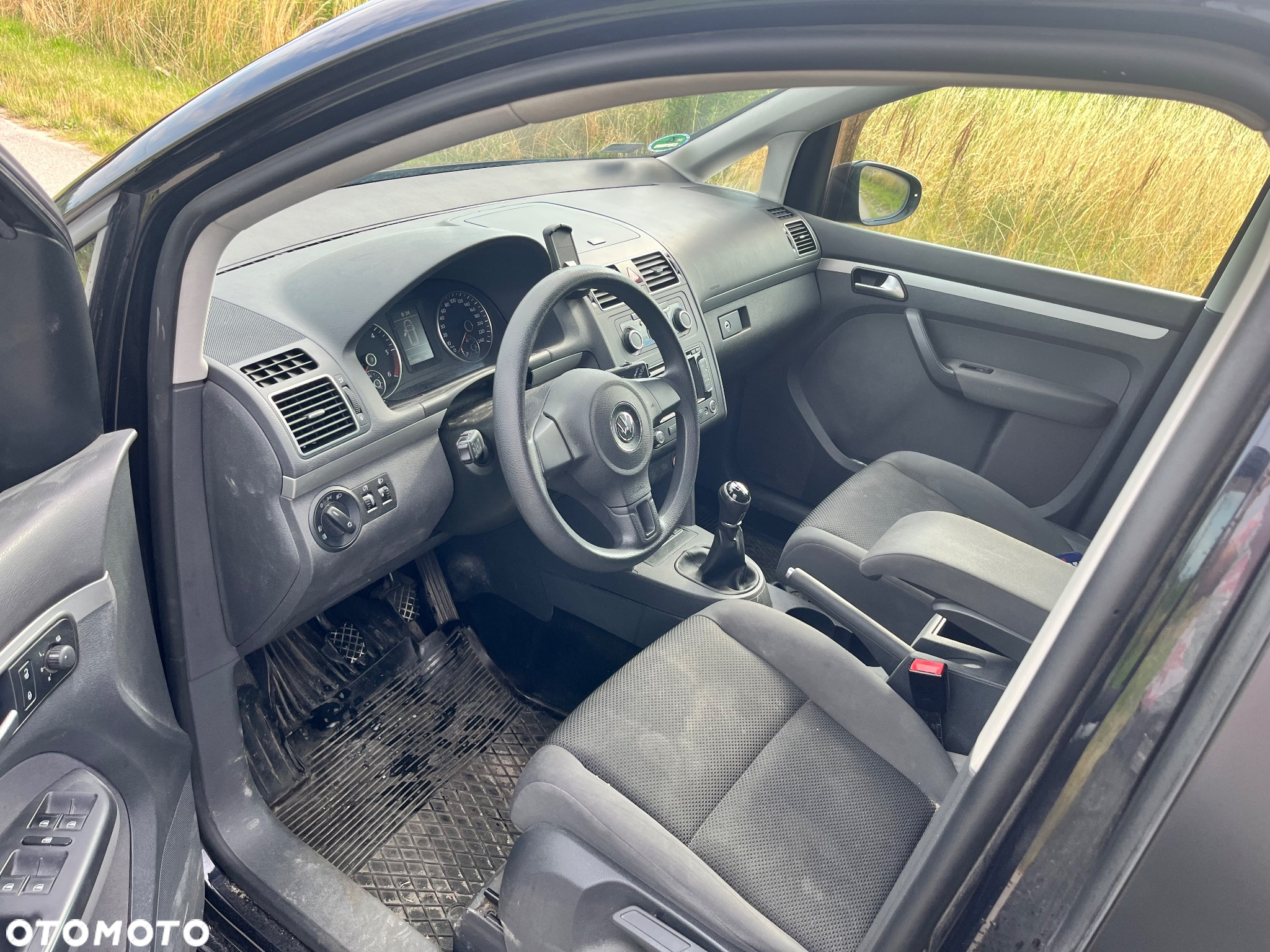 Volkswagen Touran 1.6 TDI DPF BlueMot Comfortline - 11