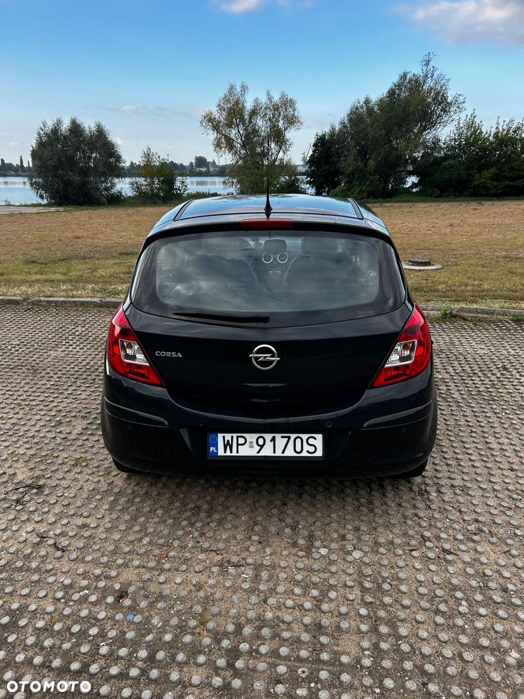 Opel Corsa 1.4 Cosmo - 7