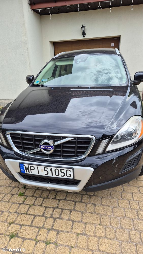 Volvo XC 60 - 4